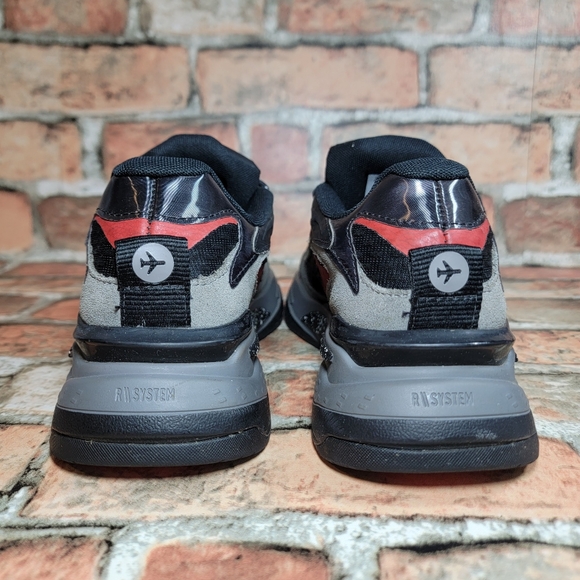 Puma RS Fast "APM" Black/Castlerock/ Red Sneakers Kids Size 5.5 - Picture 9 of 12